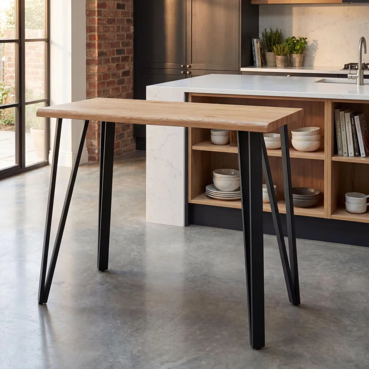 Berkeley 1.2m Natural Bar Table